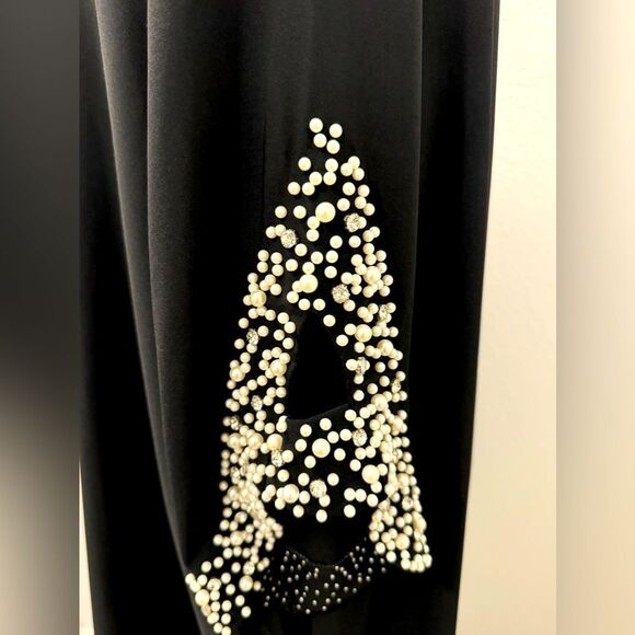 Elegant Black Dress with Pearl Accents DARKWIN made in Turkey - Picture 4 of 8